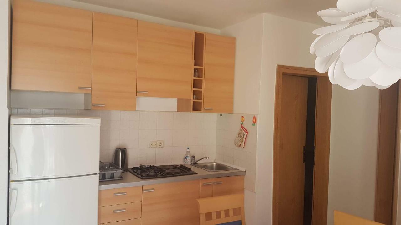 Apartment Zeljka Nerezine Ngoại thất bức ảnh